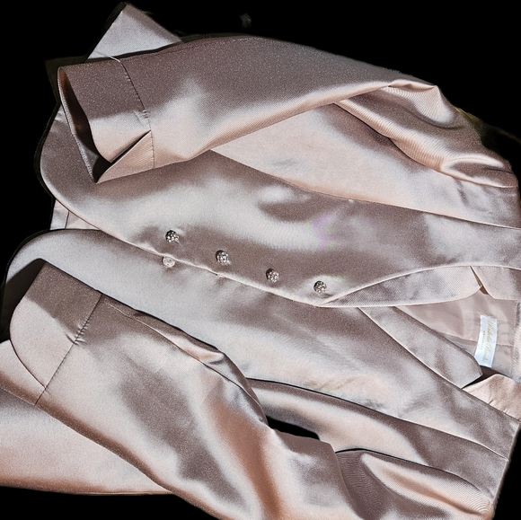 Elegant Brown Women's Blazer. Four Button. 3/4 Length Sleeves. Fully Lined. Sz L - Picture 10 of 10